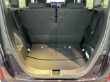 床が低いので荷室が広く使えます。重い荷物もラクに積み降ろしができて便利です。