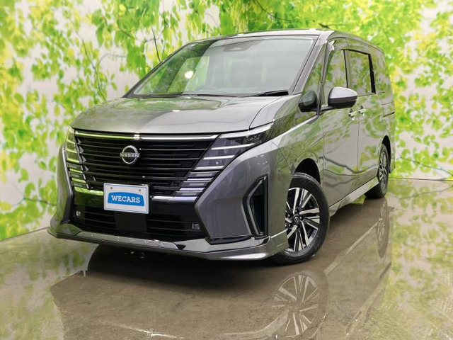 セレナ 1.4 e-4ORCE ハイウェイスターV 4WD 