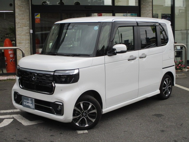 N-BOXカスタム コーディネートスタイル モノトーン 