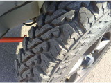 ヨコハマジオランダーMT。サイズ185・85R16。リフトアップジムニーの為に作られたといっても過言ではないサイズですね。