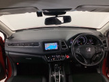 【前方視界】開放的な前方視界!運転がしやすく疲れにくいです♪窓が大きく、見通しがとっても良いおクルマですよ♪