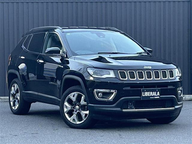コンパス リミテッド 4WD 本革シート