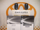 スマートキー付。取扱説明書とメンテナンスノートもあります☆品質評価シート付いてます!トヨタ認定中古車ライト!!