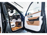 高品質で滑らかなレザーがRolls-Royceの上質さを表しております。