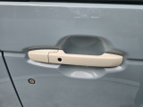 運転席側のドアノブです。
