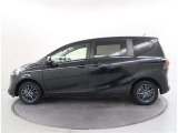 トヨタが中古車選びを変える「TOYOTA認定中古車」。選ぶならトヨタの安心中古車! 1、徹底した洗浄 2、車両検査証明書付き 3、ロングラン保証 且つ、修復歴が無い車です(^^♪