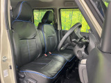 運転席シート廻りは使用感も少なく、良好な状態となっています。丁寧に使われていたことがよくわかりますね。