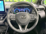 【純正革巻きステアリング】上質な革を使用することで、手にしっかり馴染みとても運転しやすいハンドルです♪