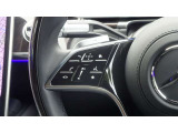 運転中も操作しやすいステアリングスイッチ付き!ボリューム調整など、運転中のちょっとした操作はハンドルを放すことなく操作可能です!