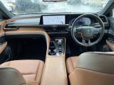クラウンスポーツ 2.5 Z E-Four 4WD 本革シート
