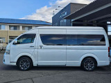 ハイエース 2.7 グランドキャビン ファインテックツアラー 4WD 
