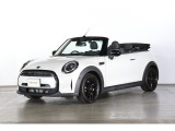 MINI NEXT勝どきでは常時約10台を屋内展示場にて展示中。天候に左右されることなくゆっくりとご覧頂けます。その他ストックヤードにも在庫がございます。ご来店の際は在庫確認の上ご来店下さいませ。