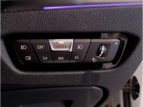 運転中にもオーディオの音量やFMの切り替えなどステアリングでの操作で切り替え可能なため、ステアリングから手を放す必要がない為、運転中でも操作が簡単でございます。