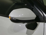 ご覧の車両以外にも多数のU-Carを展示販売しております。