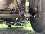 お車を安心してお乗りいただく為には、足回りの定期点検が欠かせません。サービスサポート(有償保証)では無料点検もご提供しており、安心のカーライフをお過ごしいただけるサポート体制が整っています。