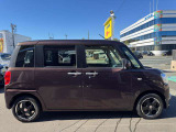 車両入庫時には外装磨きと内装クリーニングを実施しております。納車前にも実施いたしますので、綺麗に快適にお乗りいただけます。