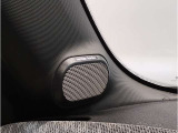 緊急時にはこちらのSOSボタンで24時間365日 BMWヘルプデスク直通コール!