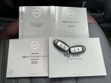 取説、保証書、スペアキーなど全て揃っております。