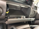 豊富に在庫を取り揃えています。 軽自動車からミニバン、セダン、SUV、話題のハイブリッド車などなど続々入荷中です!