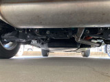 車両後方からの下回りです