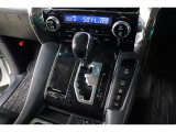 MTモード付。発進時やシフトチェンジ時もストレスなくマニュアル運転を楽しめます♪