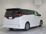 運転もしやすくシートアレンジも多彩で、どの世代の方にも気に入っていただけるお車です♪