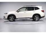 フォレスター 2.0 アドバンス 4WD 