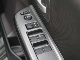 ◆パワーウィンドウスイッチ◆運転席から全席の窓の開閉操作を行うことが出来いつでも換気ができます!