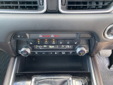 Bluetoothに接続することで、スマートフォンに入っている音楽アプリを車内で楽しめたり、通話が出来ます♪