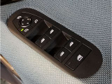 自宅にいながら車両の御確認ができます。お客様へ車両の詳細画像をお届け出来ます。お気軽にお申し付け下さいませ。