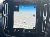 【9インチタッチスクリーン純正HDDナビ】「Apple Car Play」「Android Auto」対応のボルボ先進ナビゲーション「SENSUS」。最新地図データへ無料更新してお渡しします。