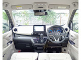 『日本全国登録納車承ります!お気軽にご相談ください』 ◇当店では北海道から沖縄まで納車実績※がございます(※弊社指定の陸送会社を利用)。◇見積り依頼時、陸送費用/納期等試算しご案内いたします。