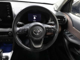 各操作スイッチなどもハンドルから手を放すことなく操作可能で安全運転に支援いたします!