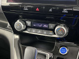 オートエアコンで快適な車内温度を演出してくれます!
