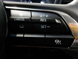 登録した速度に保ち走行するレーダークルーズコントロール付き。高速やバイパスでの運転支援に役立つ便利アイテムです!