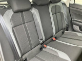 この度は数ある中から弊社認定中古車をご覧いただき誠にありがとうございます。スペースの都合上、店舗で展示していない場合がございますの事前にお問い合わせくださいませ。