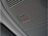 【コネクティッドサービス】クルマとマツダがネットワークでつながり、24時間365日さまざまな場面でお客様のカーライフをサポートするサービスです。
