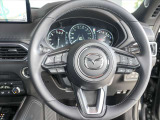 当社下取りワンオーナーのCX-8入庫です♪安心のディーラー保証付き♪ETCやナビ、ドライブレコーダーなど装備も充実の一台となっております!安心してご検討下さい♪お問合せお待ちしております!