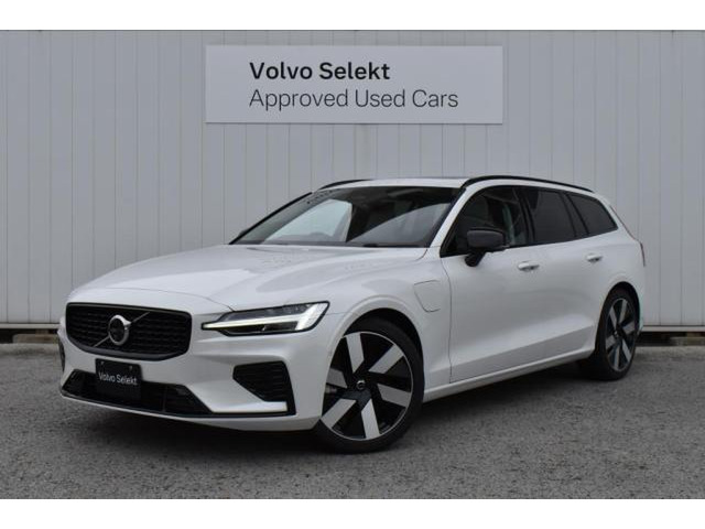 V60 ウルトラ T6  AWD プラグインハイブリッド 4WD 