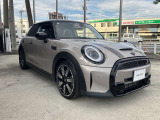 MINI正規ディーラー取り扱い MINI認定中古車 MINI NEXT甲府お車の詳細や展示状況はお気軽にお問合せ下さい。