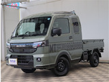 入庫時・販売時・納車前に、弊社基準の68項目に及ぶ点検整備を実施しております。