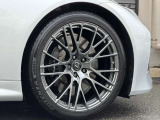 【オプション】TRD21インチ鍛造アルミホイール