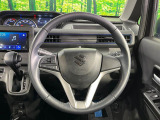 【純正革巻きステアリング】上質な革を使用することで、手にしっかり馴染みとても運転しやすいハンドルです♪