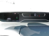 メーターに様々な車両情報を表示してくれる、ディスプレイがついています。