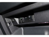 「ETC2.0対応車載器」  合流や渋滞、事故等の情報をリアルタイムで受信して、ディスカバープロへ即座に反映させたルートガイダンスを実現し、快適なドライブを楽しむことが出来ます!