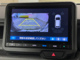 バックカメラの画像です。車庫入れの安心感がアップしますね☆