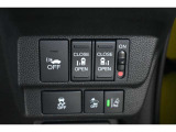 スライドドアの開閉も 運転席から