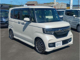 中古車だけでなく、新車販売、任意保険、JAF等、お車の事なら何でもお任せ下さい!!(支払総額は、車検又は法定点検に掛かる費用や、税金・登録手数料等が含まれた、店頭納車での総額です)
