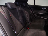 【エアバック】BMWのエアバックやその他の安全装備は、互いに補完しあう事で徹底した安全性を貫きます。万一の事故の際にそれぞれ最適な保護を提供してくれます!