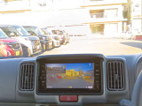 【日産純正 後方カメラ付きドライブレコーダー装着車】 映像/音声の記録はもちろん、映像再生時に走行軌跡や車速のわかるGPS搭載。事故時の客観的な検証に役立ちます。